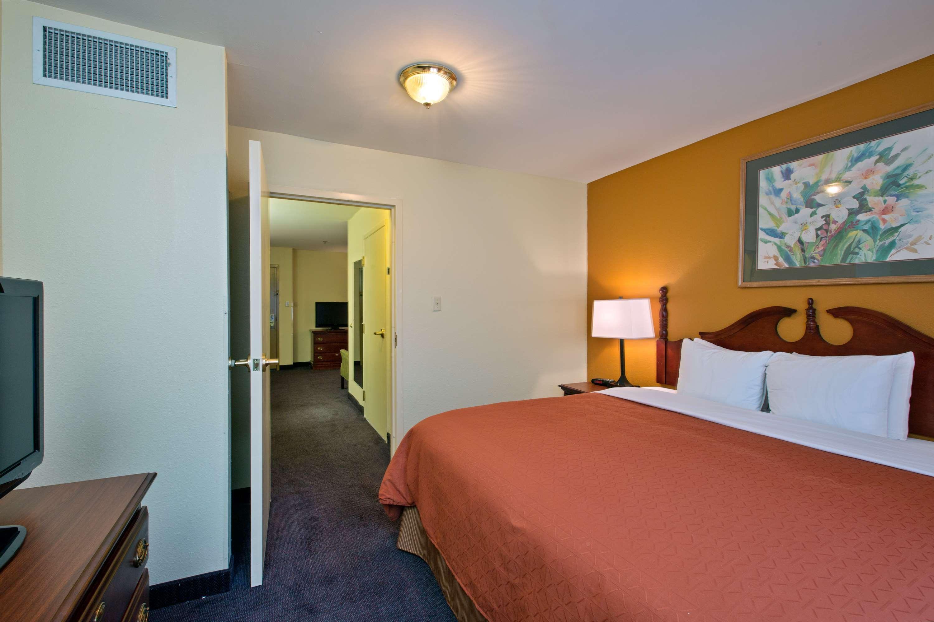 Country Inn & Suites By Radisson, Richmond I-95 South, Va Bellwood Zewnętrze zdjęcie